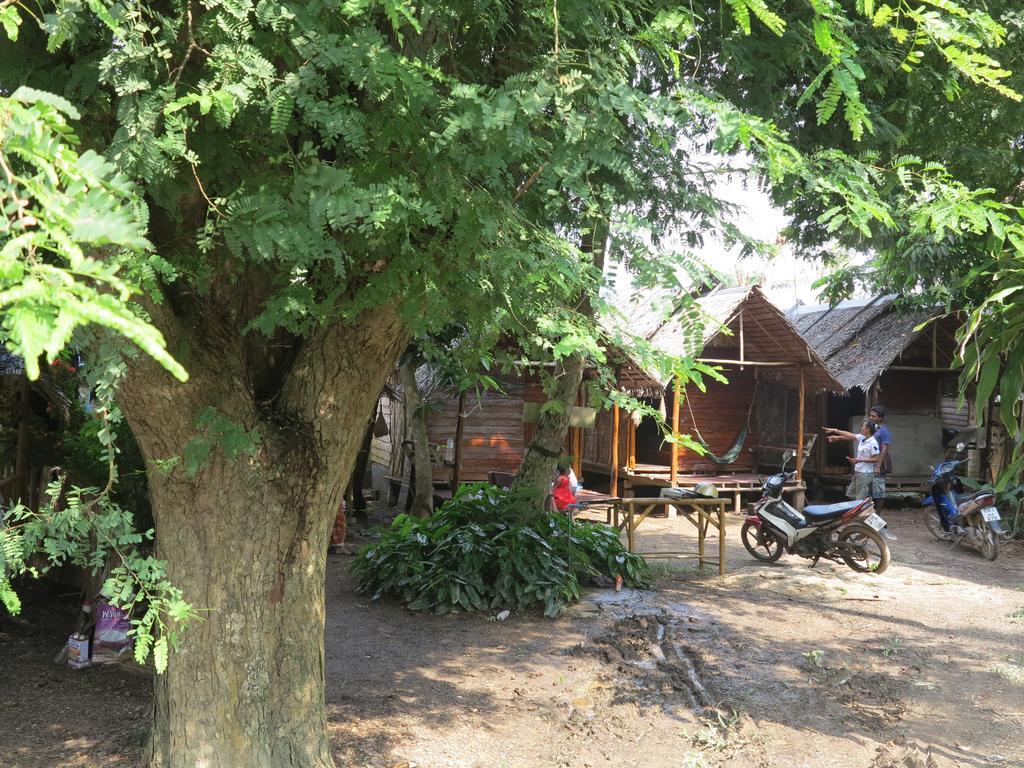 Easy Huts Hotel Ko Lanta Exterior foto